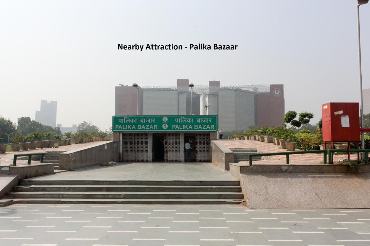 Capital O 10750 Hotel Vivek Neu-Delhi Exterior foto