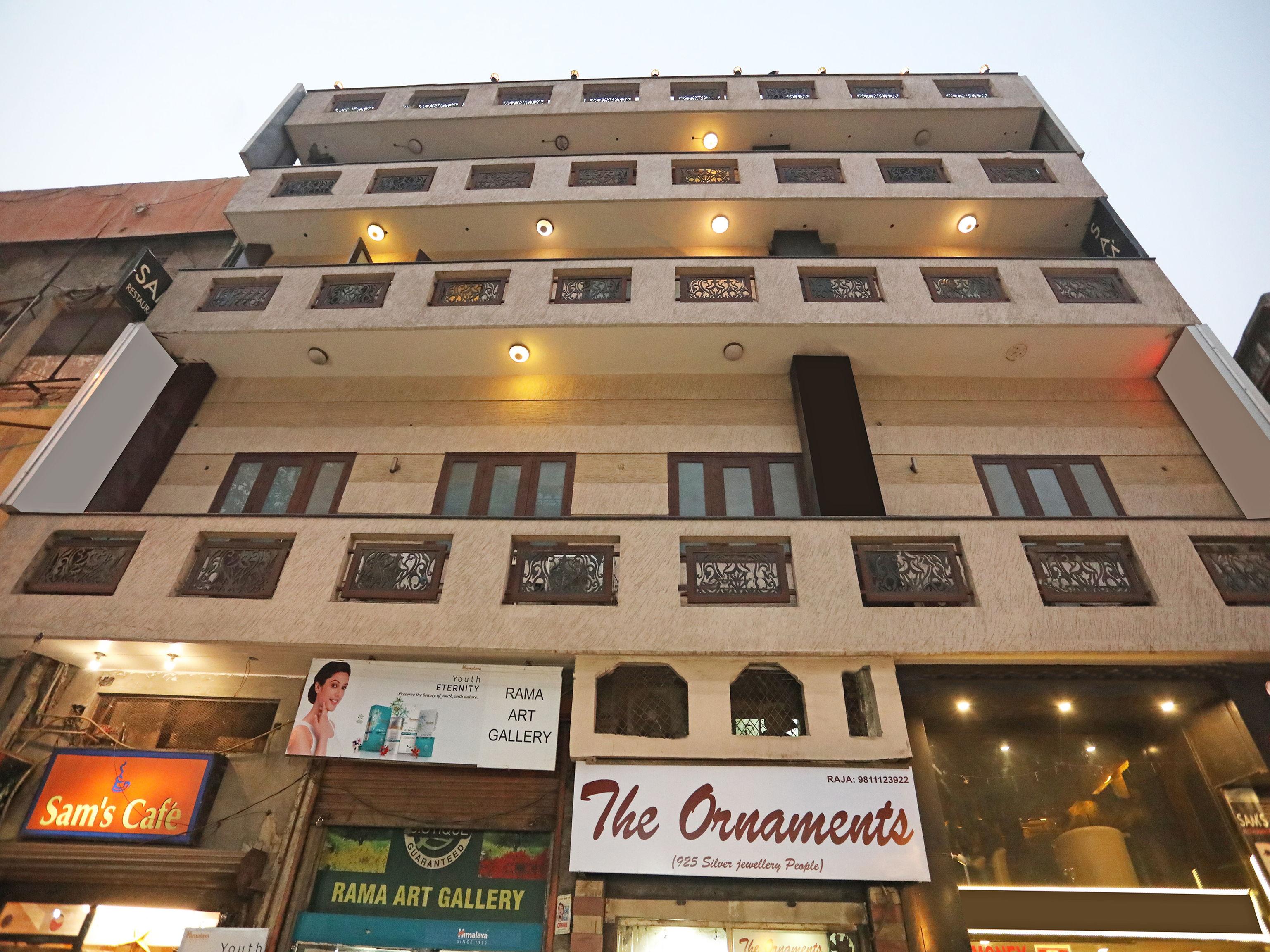 Capital O 10750 Hotel Vivek Neu-Delhi Exterior foto